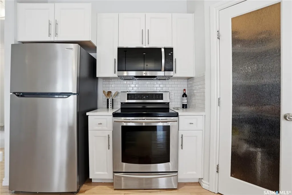 3 Iron Bridge Terrace Moose Jaw SK S6J 0B5