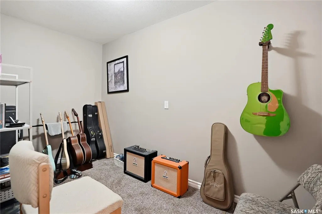 3 Iron Bridge Terrace Moose Jaw SK S6J 0B5