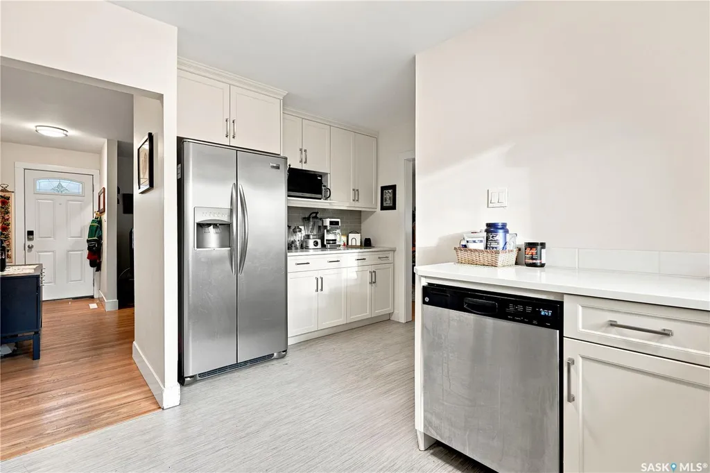 1706 Ewart Avenue Saskatoon SK S7H 2L2