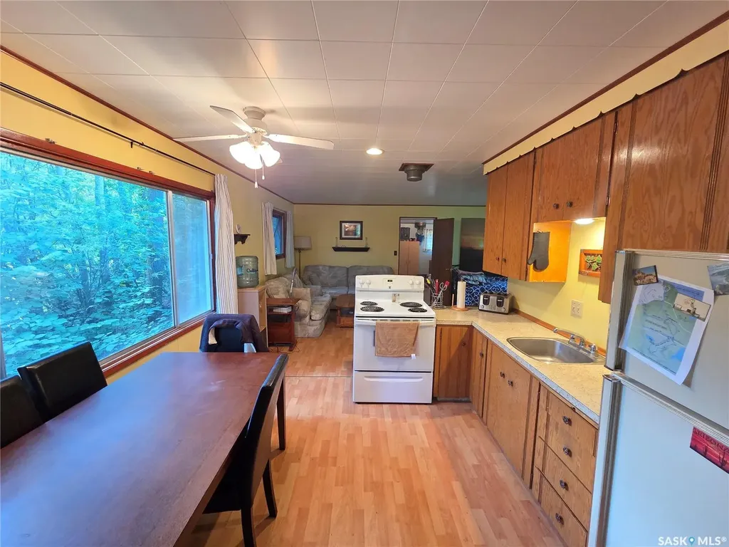 824 Lakeside Avenue White Bear Ir 70 SK S0C 0R0
