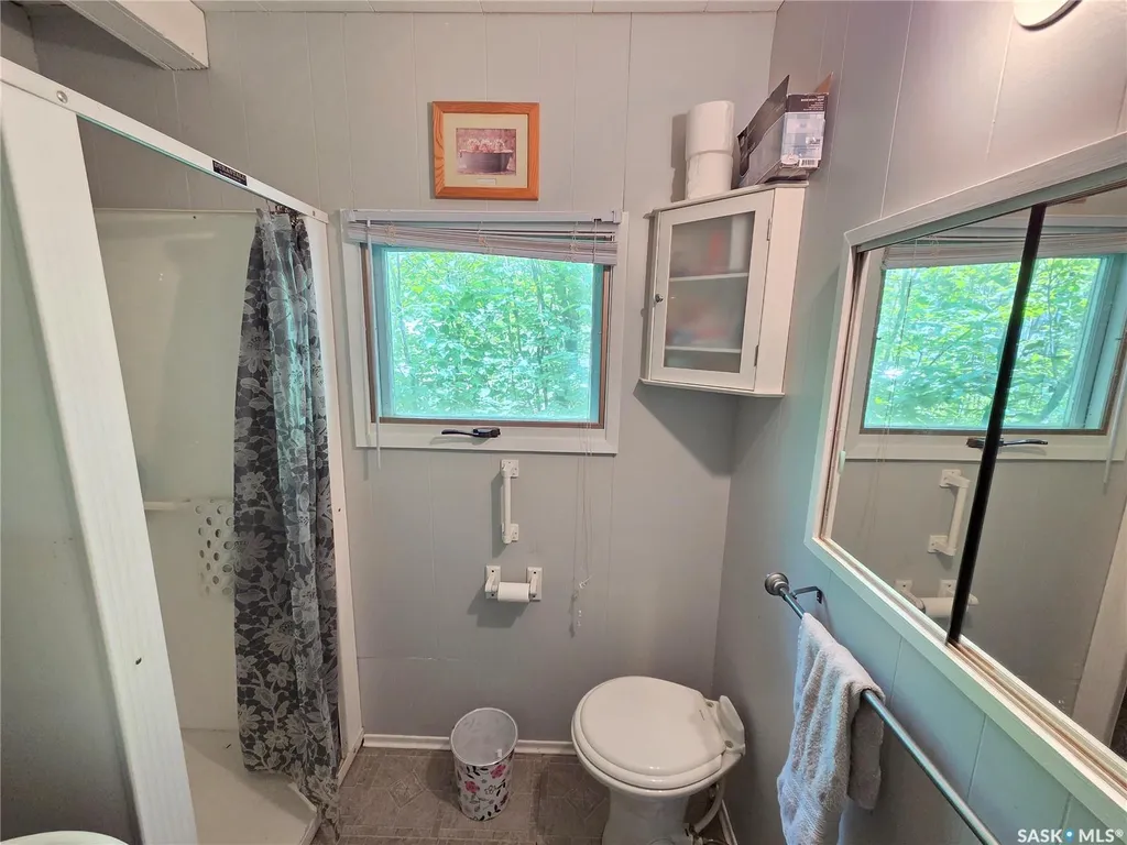 824 Lakeside Avenue White Bear Ir 70 SK S0C 0R0