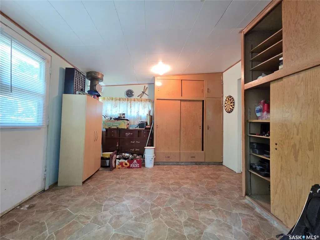 824 Lakeside Avenue White Bear Ir 70 SK S0C 0R0