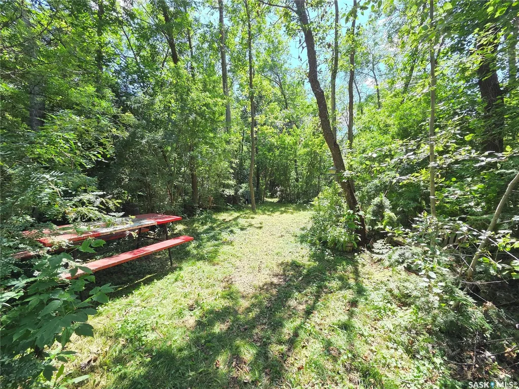 824 Lakeside Avenue White Bear Ir 70 SK S0C 0R0