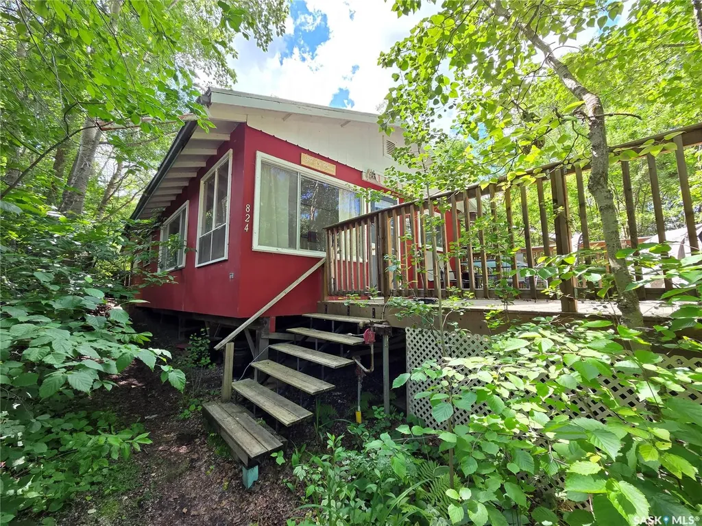 824 Lakeside Avenue White Bear Ir 70 SK S0C 0R0