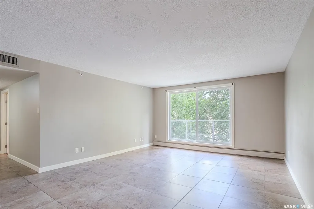 320 5th Avenue N Saskatoon SK S7K 2P5