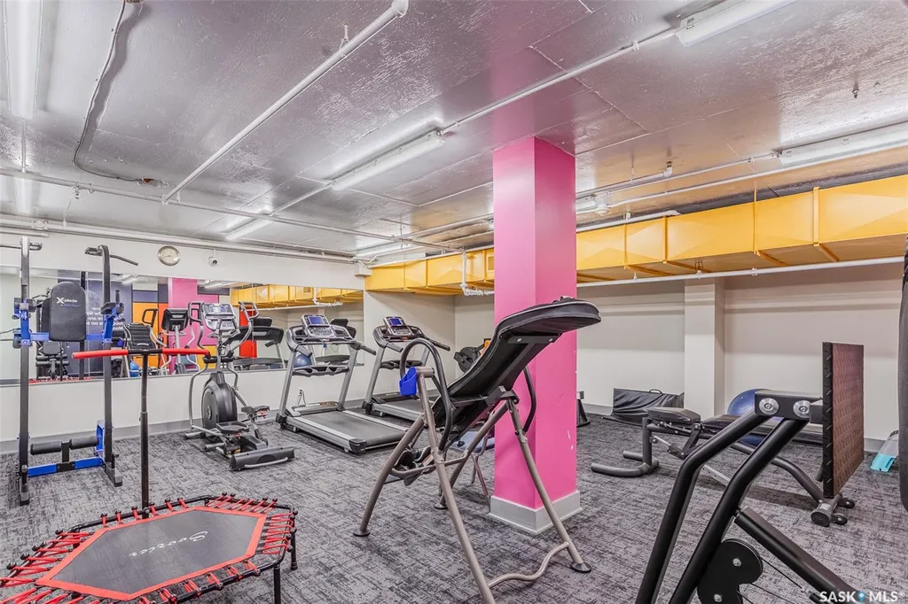320 5th Avenue N Saskatoon SK S7K 2P5