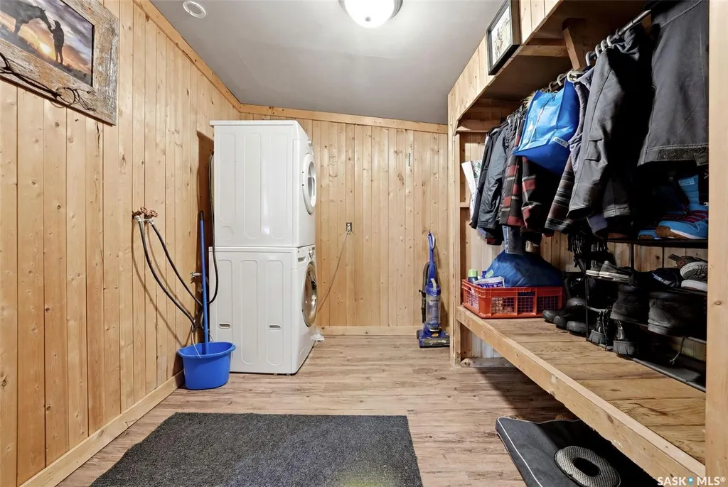 335 Beta Street Mclean SK S0G 3E0