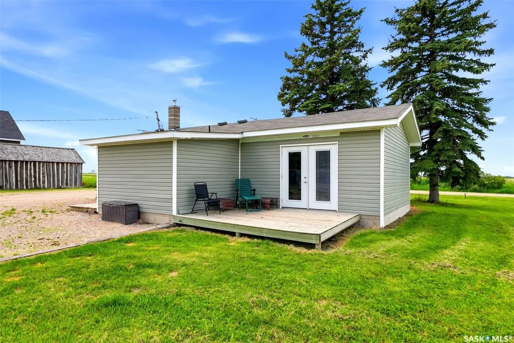335 Beta Street Mclean SK S0G 3E0