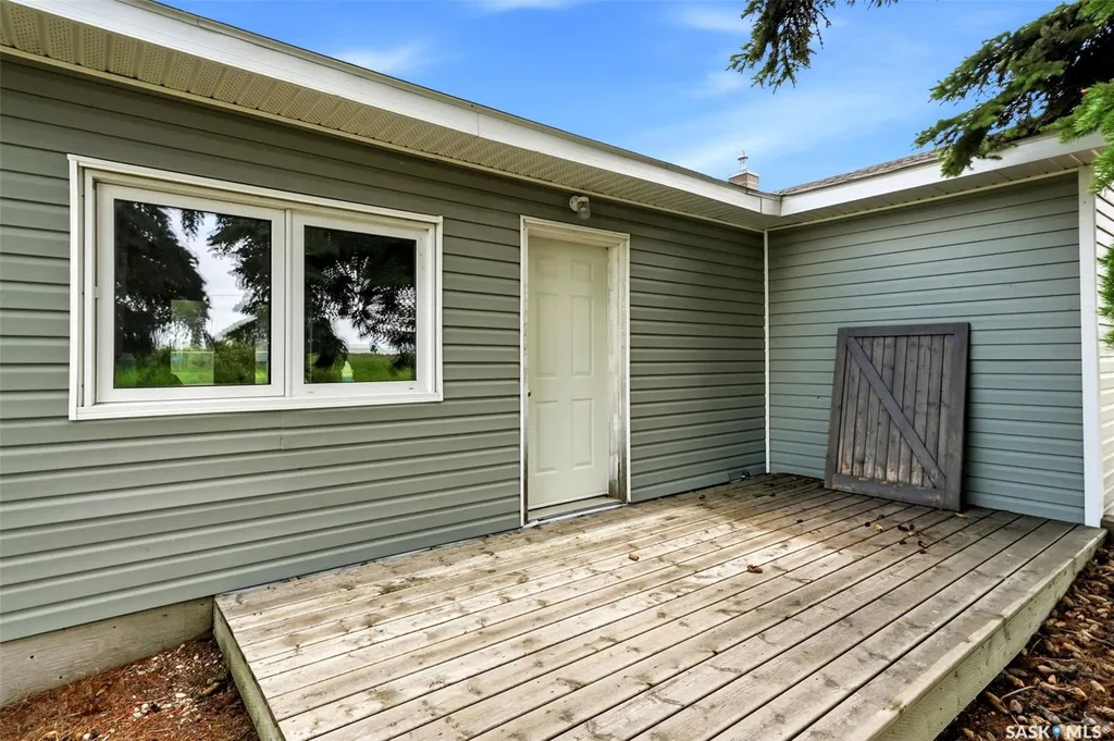 335 Beta Street Mclean SK S0G 3E0