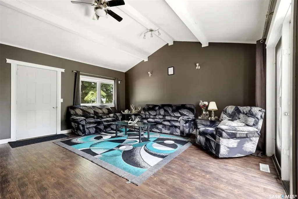 335 Beta Street Mclean SK S0G 3E0