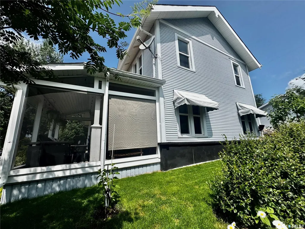 303 Lakeview Drive Keys Rm No. 303 SK S0A 0L0