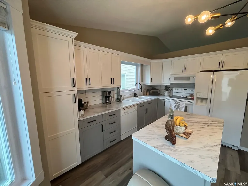 110 26th Street E Prince Albert SK S6V 1Z7