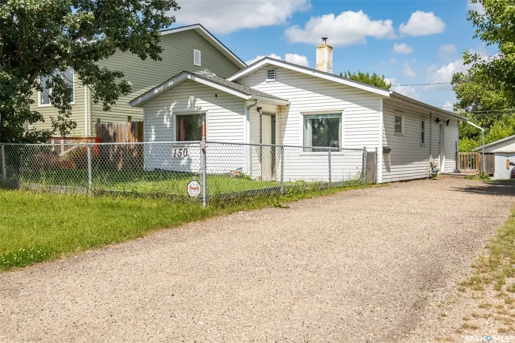 150 31st Street E Prince Albert SK S6V 1Z9