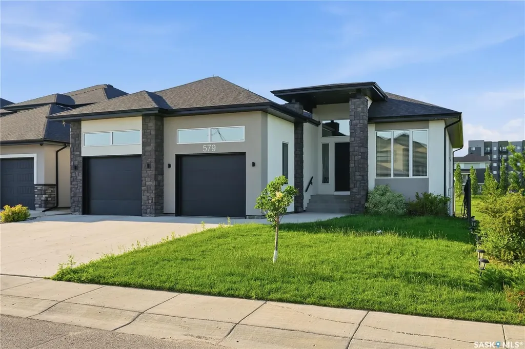 579 Boykowich Crescent Saskatoon SK S7W 0S5