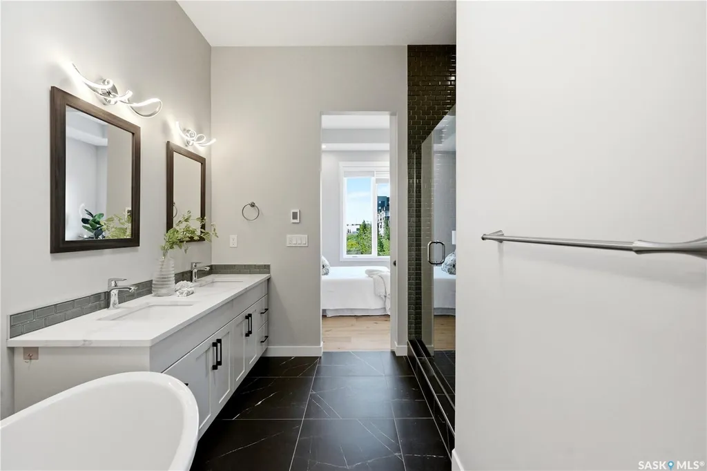 579 Boykowich Crescent Saskatoon SK S7W 0S5