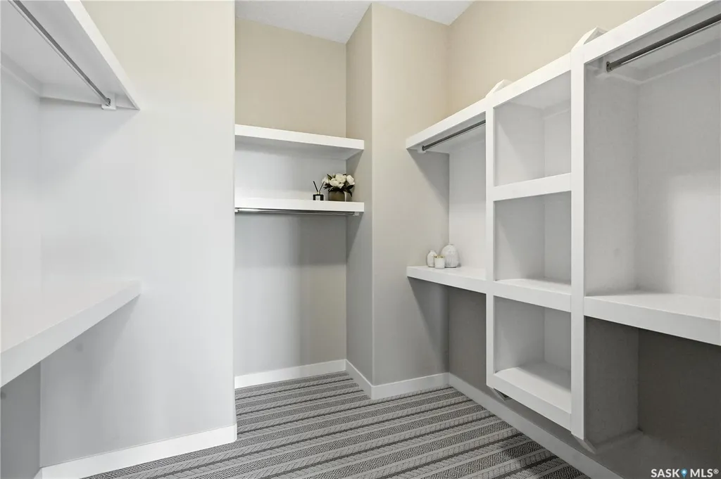 579 Boykowich Crescent Saskatoon SK S7W 0S5