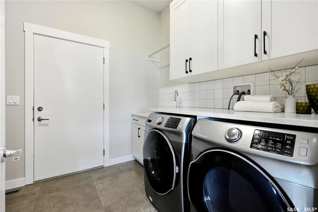 579 Boykowich Crescent Saskatoon SK S7W 0S5