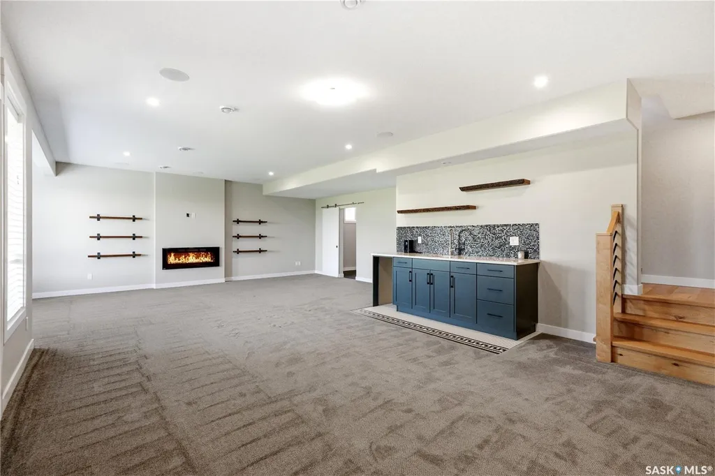579 Boykowich Crescent Saskatoon SK S7W 0S5