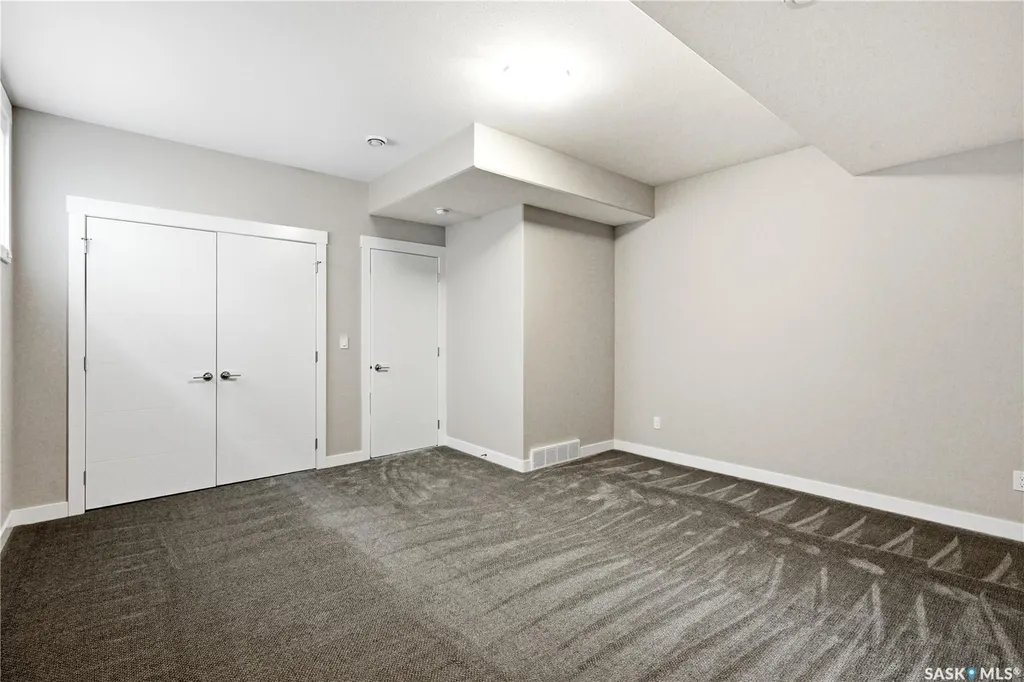 579 Boykowich Crescent Saskatoon SK S7W 0S5