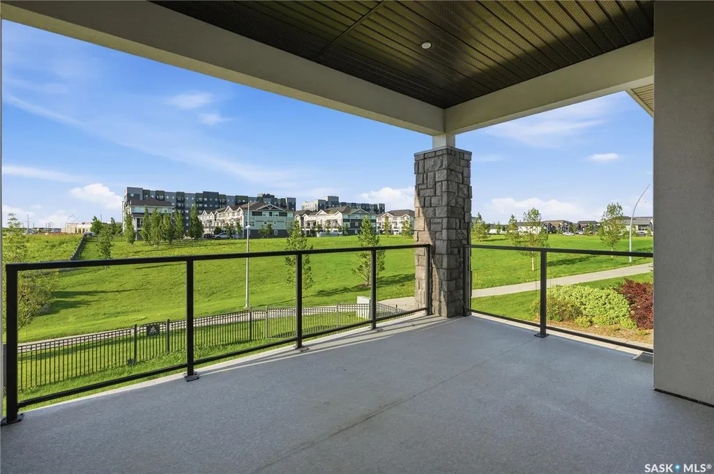 579 Boykowich Crescent Saskatoon SK S7W 0S5