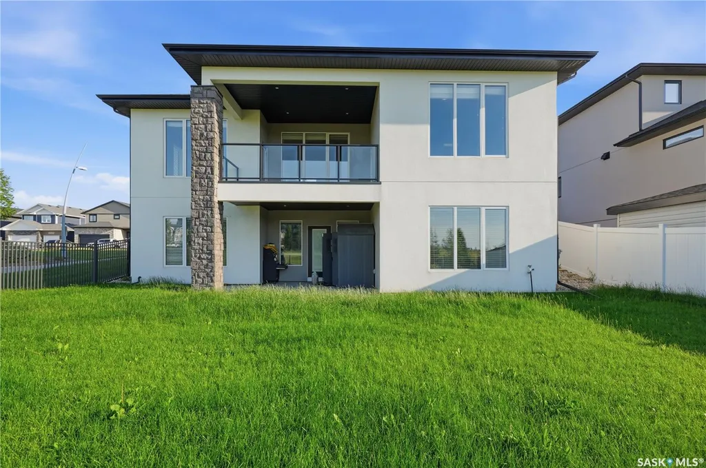 579 Boykowich Crescent Saskatoon SK S7W 0S5