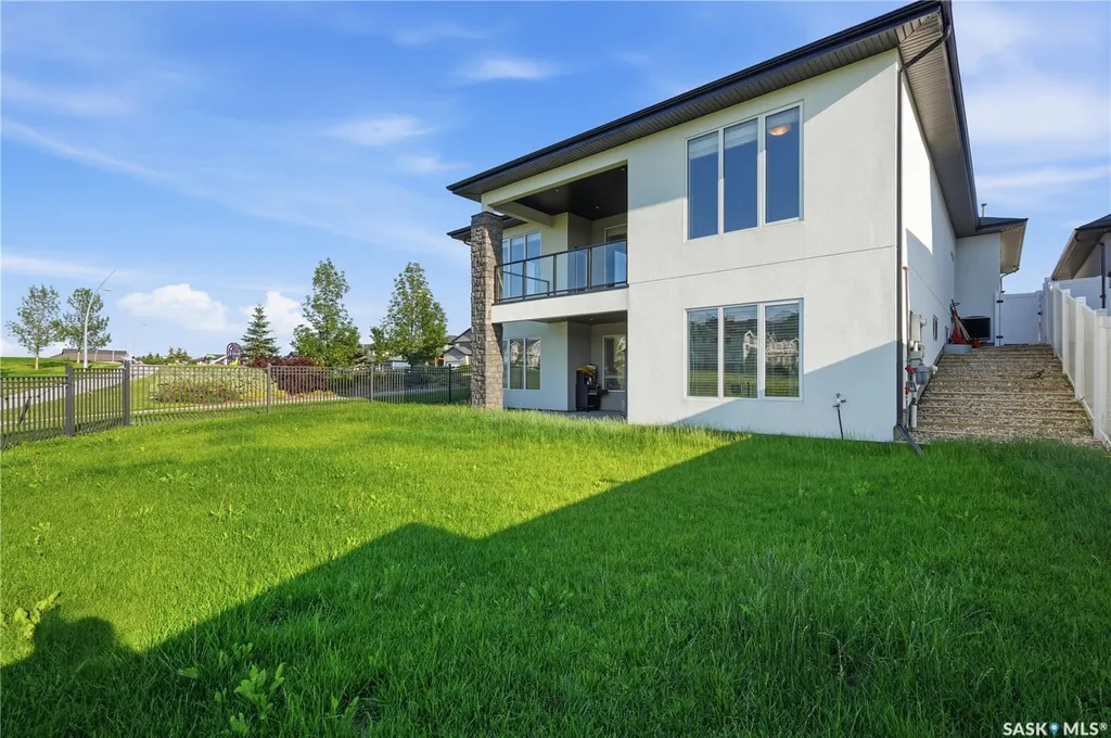 579 Boykowich Crescent Saskatoon SK S7W 0S5