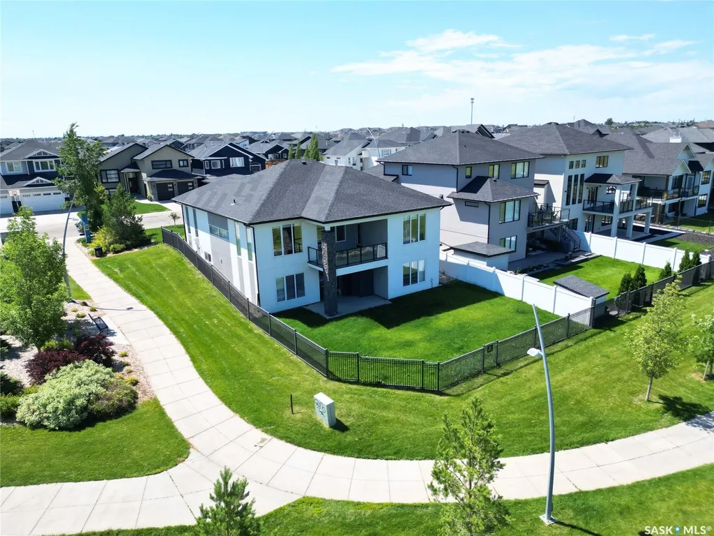 579 Boykowich Crescent Saskatoon SK S7W 0S5