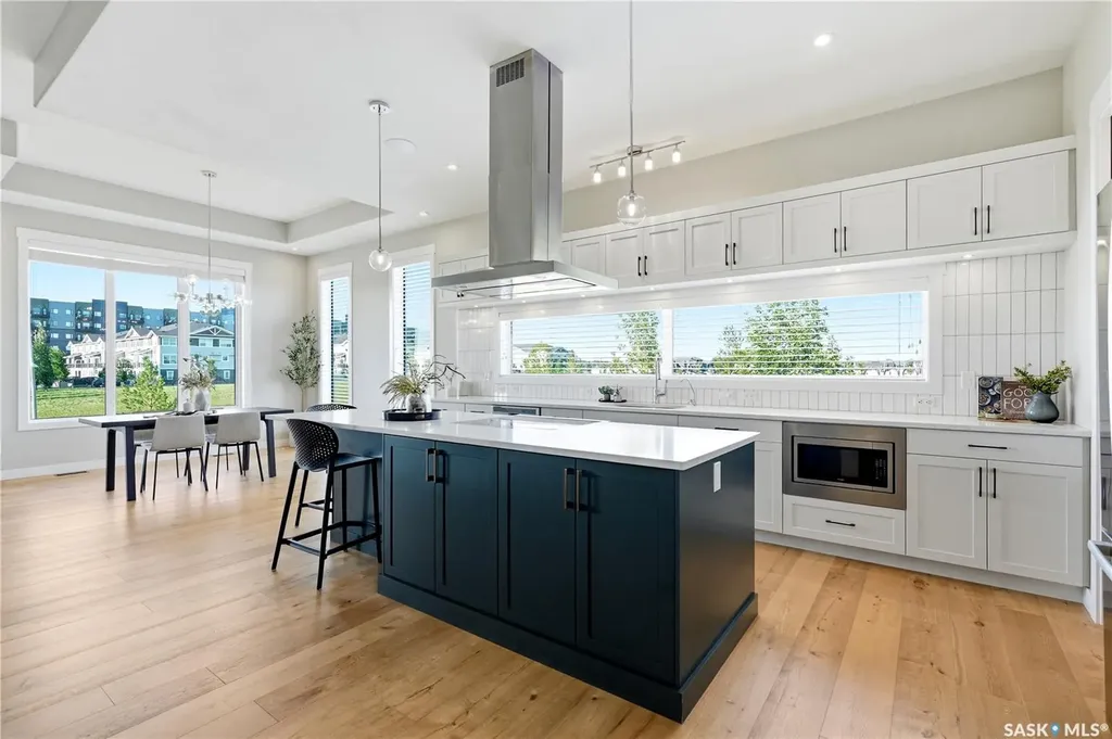 579 Boykowich Crescent Saskatoon SK S7W 0S5