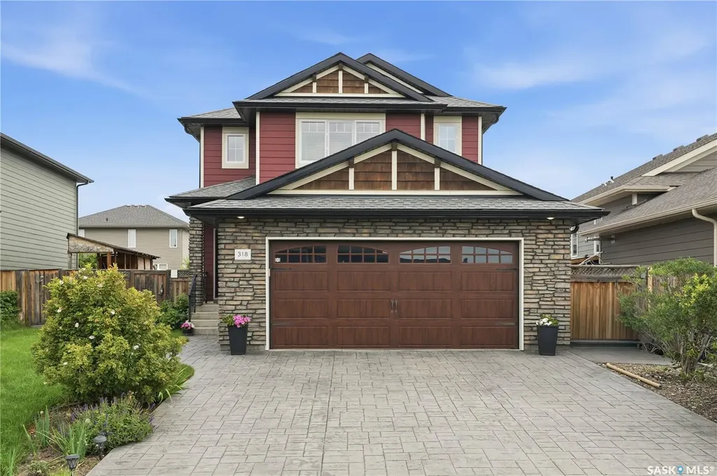 318 Chubb Cove Saskatoon SK S7T 0E6