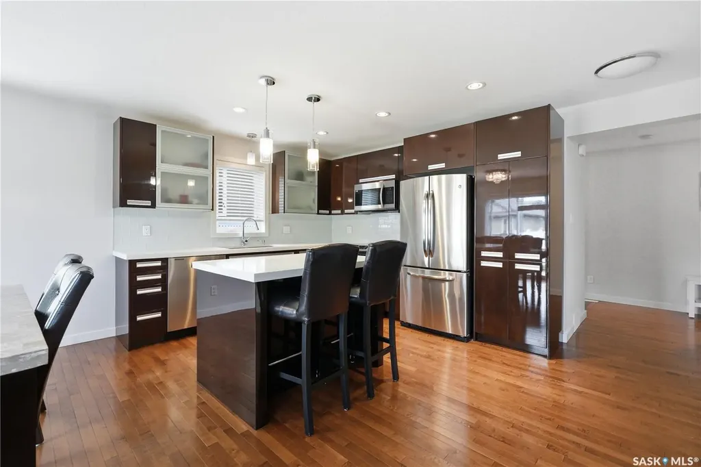 318 Chubb Cove Saskatoon SK S7T 0E6