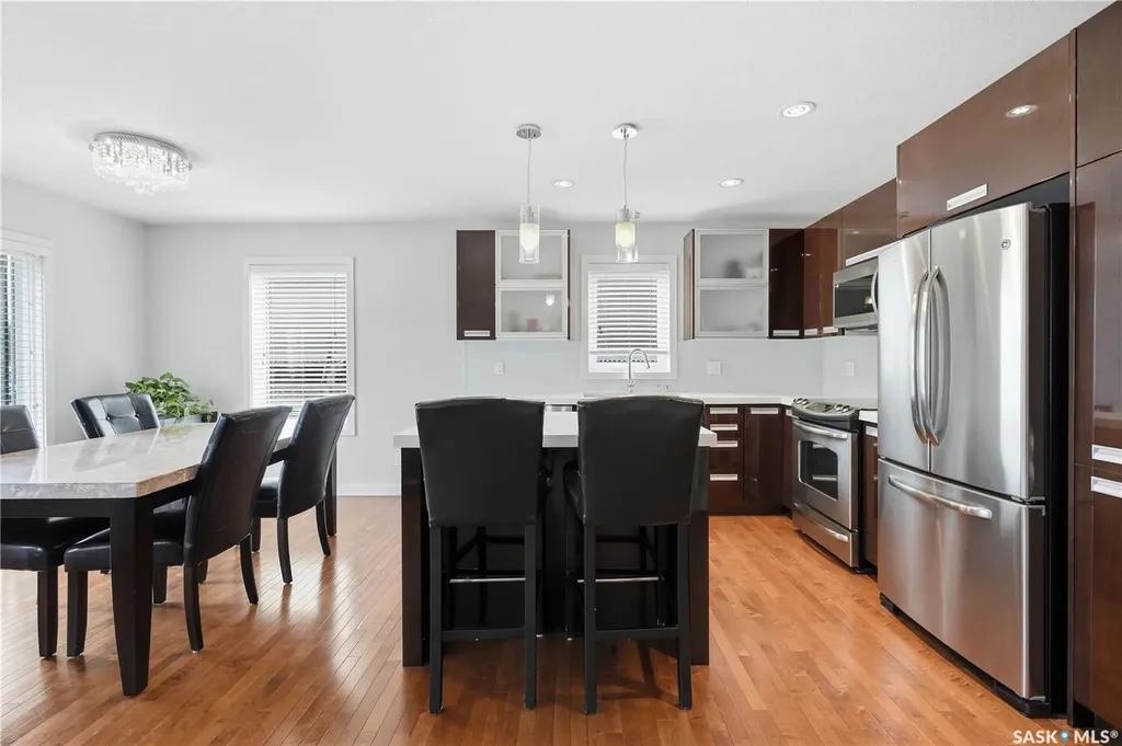 318 Chubb Cove Saskatoon SK S7T 0E6