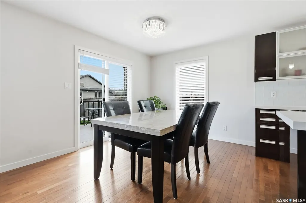318 Chubb Cove Saskatoon SK S7T 0E6