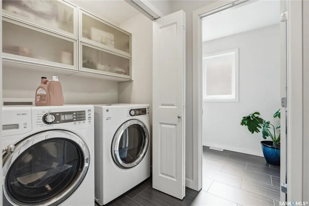 318 Chubb Cove Saskatoon SK S7T 0E6