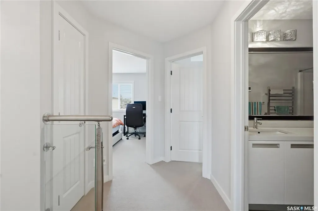 318 Chubb Cove Saskatoon SK S7T 0E6
