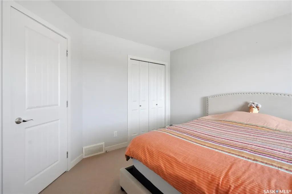 318 Chubb Cove Saskatoon SK S7T 0E6