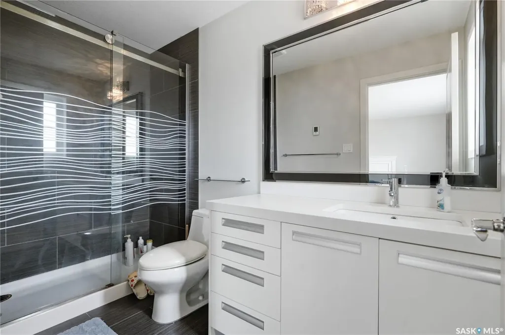 318 Chubb Cove Saskatoon SK S7T 0E6