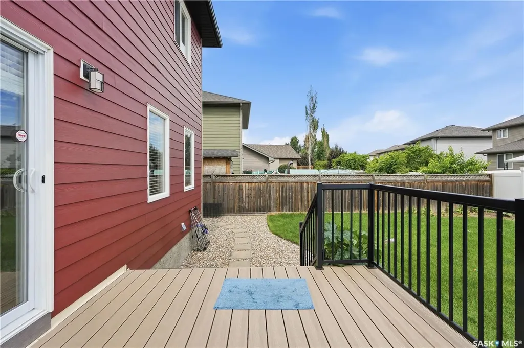 318 Chubb Cove Saskatoon SK S7T 0E6