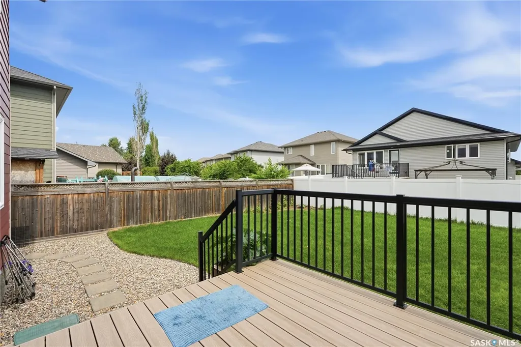 318 Chubb Cove Saskatoon SK S7T 0E6