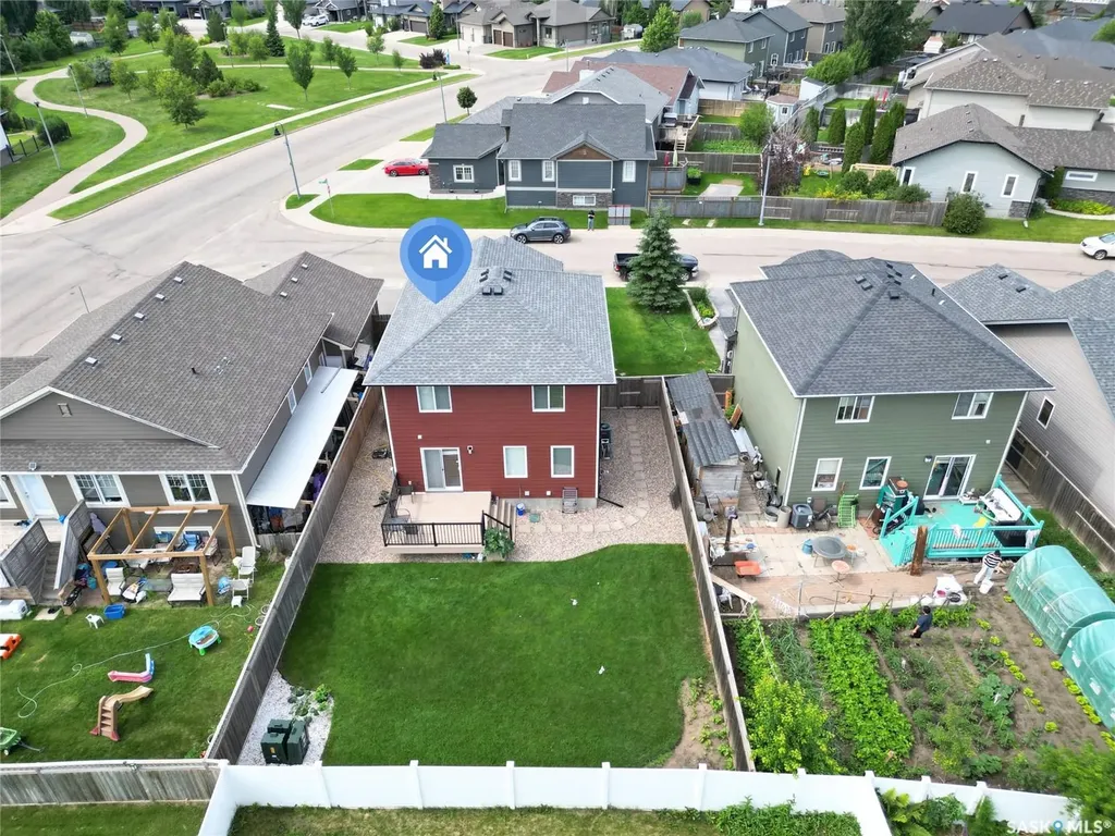 318 Chubb Cove Saskatoon SK S7T 0E6