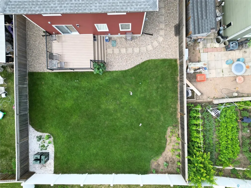 318 Chubb Cove Saskatoon SK S7T 0E6