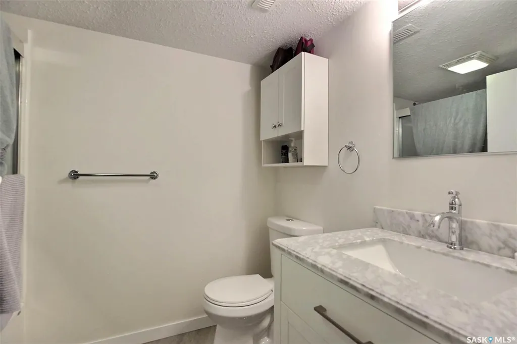 2122 Wascana Street Regina SK S4T 4J9