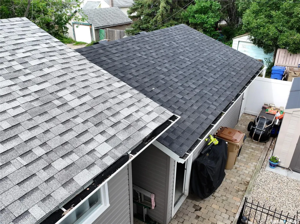2122 Wascana Street Regina SK S4T 4J9