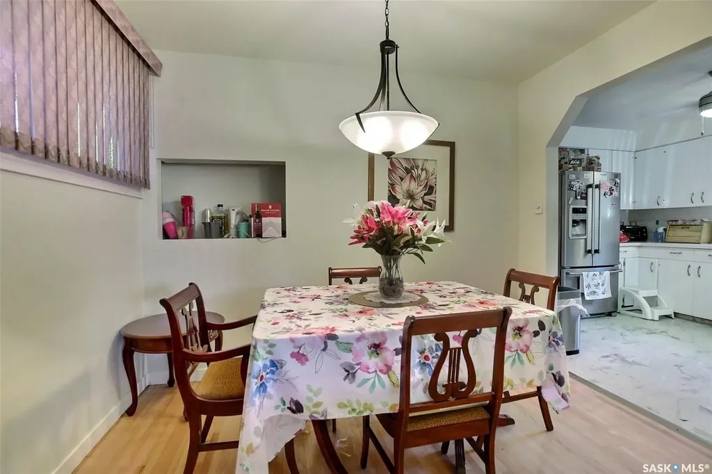 2122 Wascana Street Regina SK S4T 4J9