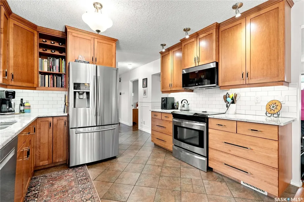 88 Sparling Crescent Saskatoon SK S7H 3H2