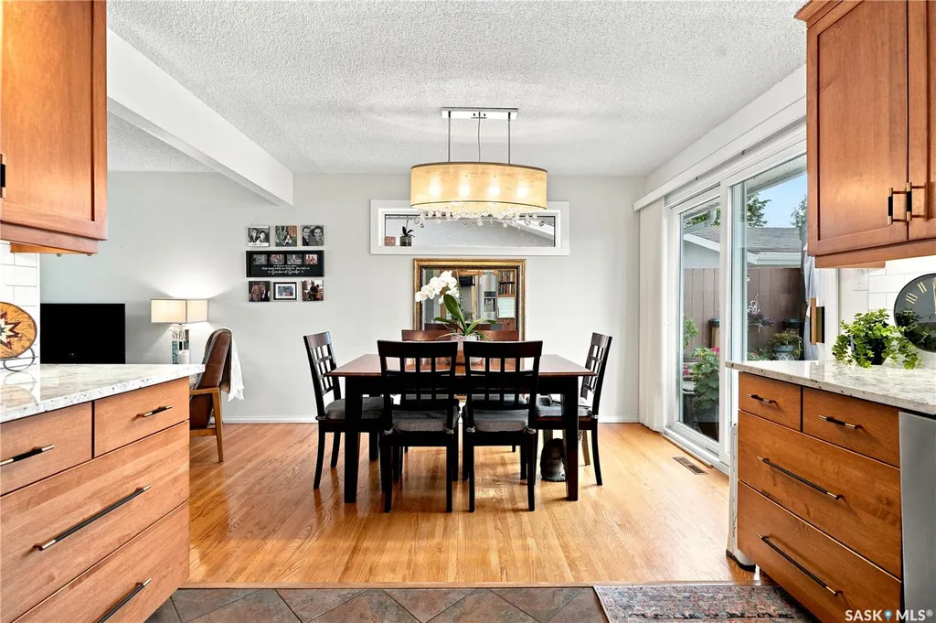 88 Sparling Crescent Saskatoon SK S7H 3H2