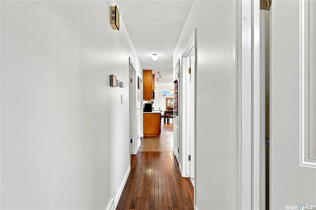 88 Sparling Crescent Saskatoon SK S7H 3H2
