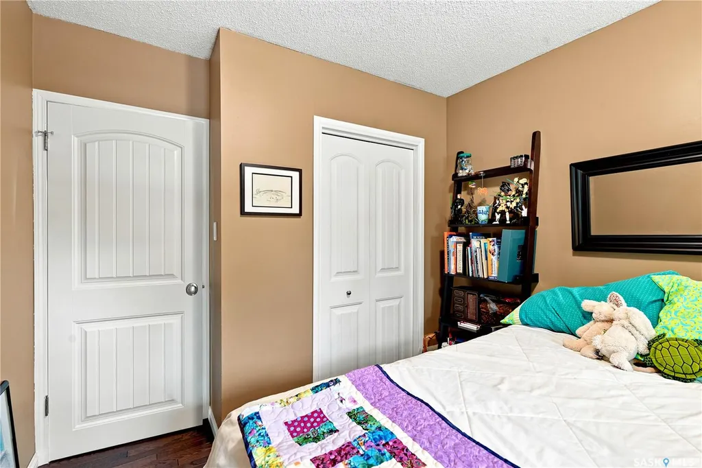 88 Sparling Crescent Saskatoon SK S7H 3H2