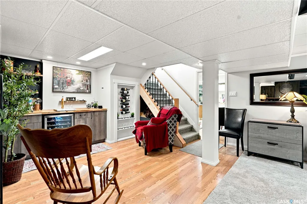 88 Sparling Crescent Saskatoon SK S7H 3H2