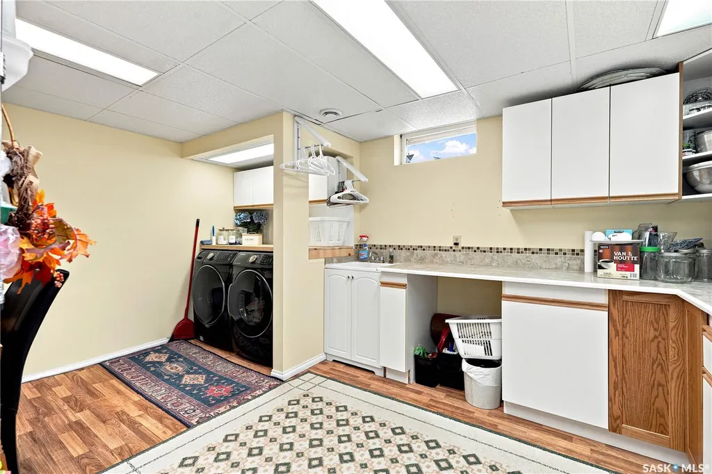 88 Sparling Crescent Saskatoon SK S7H 3H2