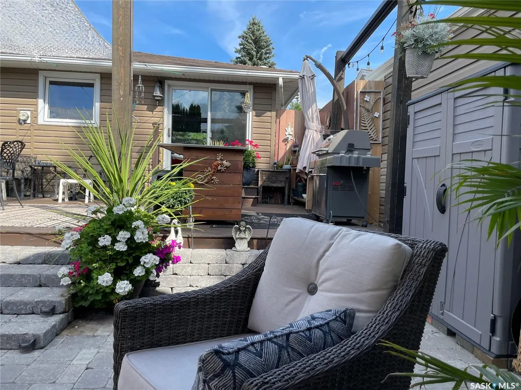 88 Sparling Crescent Saskatoon SK S7H 3H2